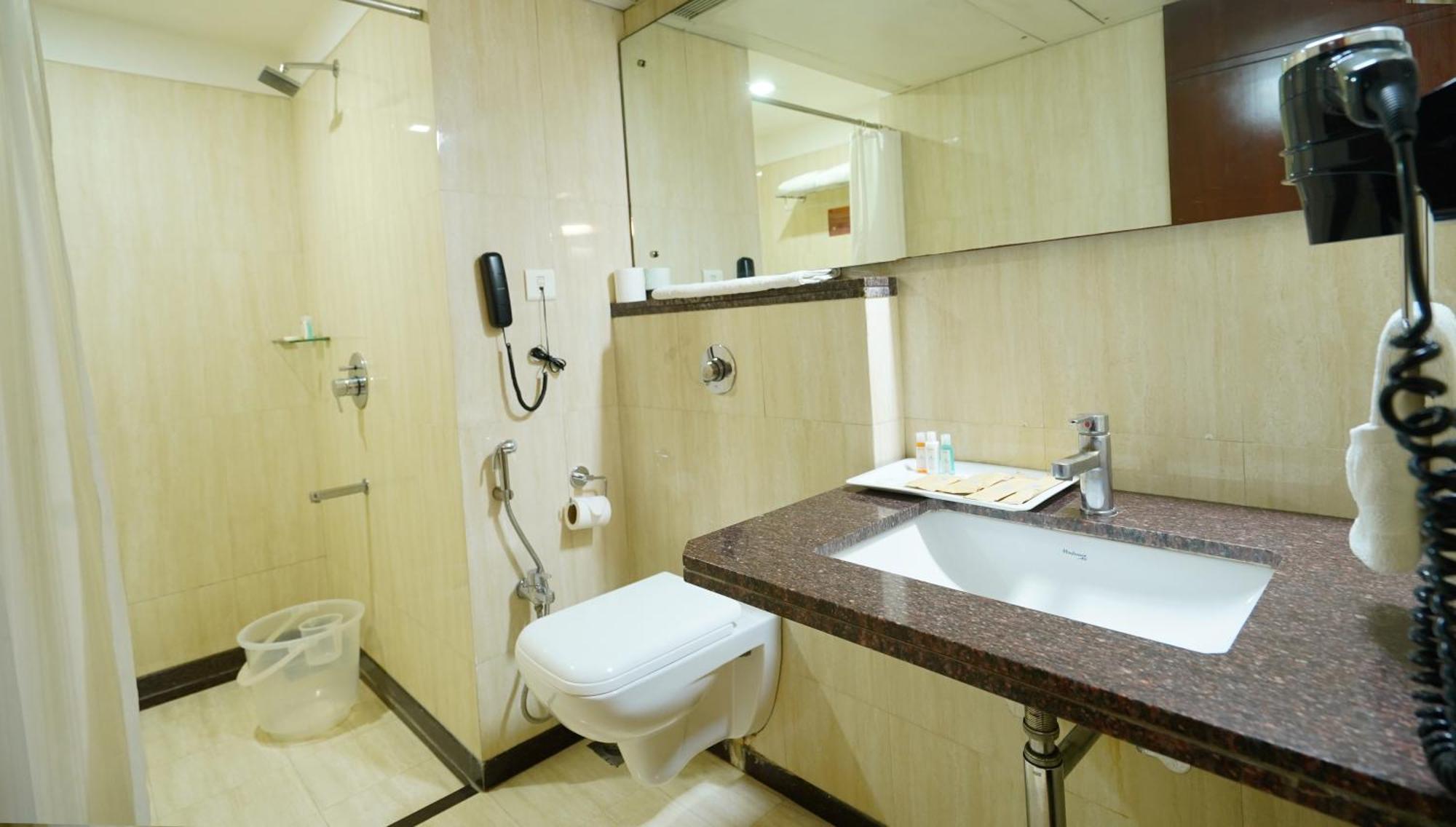 Hotel Mayura Rāipur Buitenkant foto